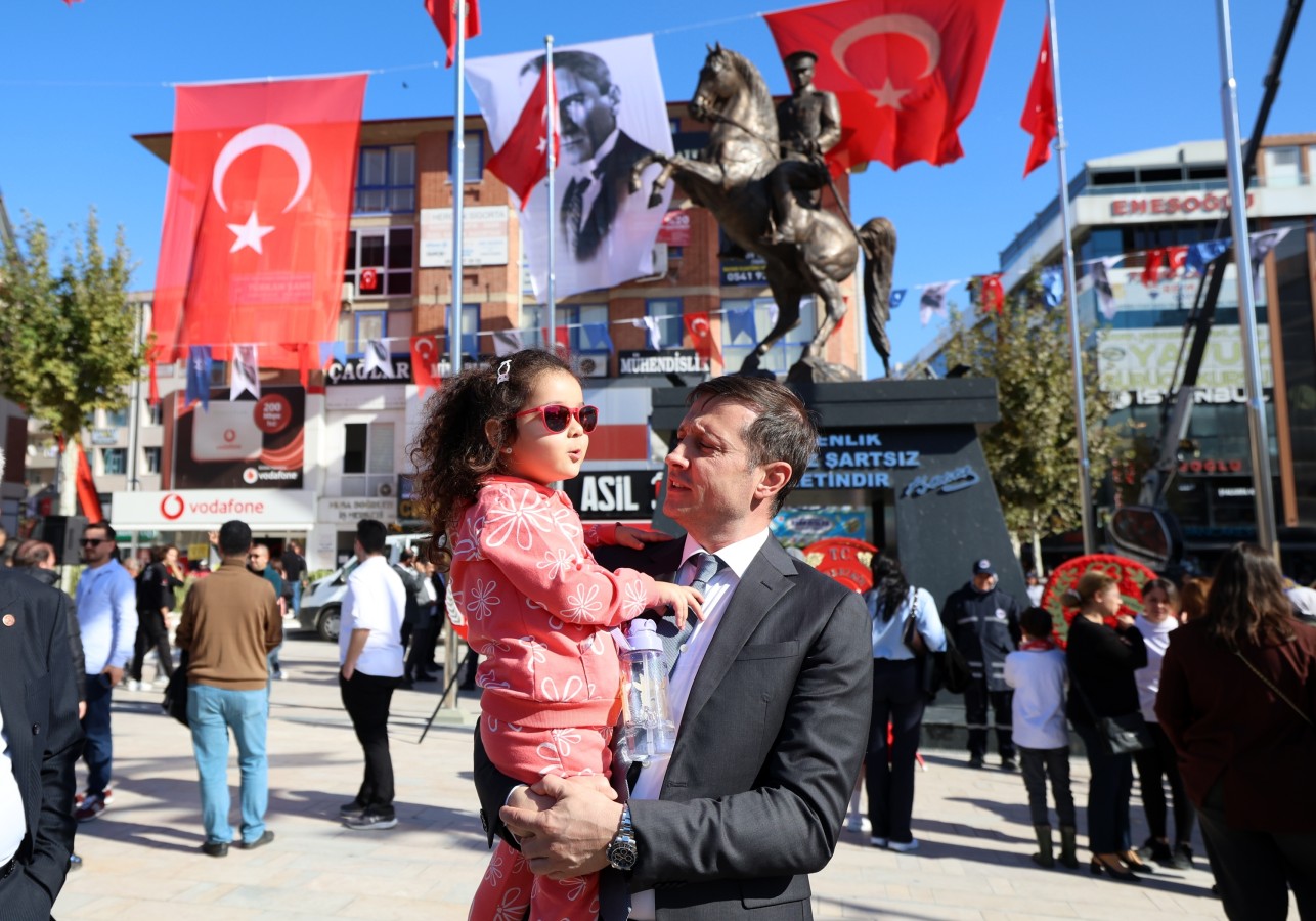 CUMHURİYETİMİZ 101 YAŞINDA