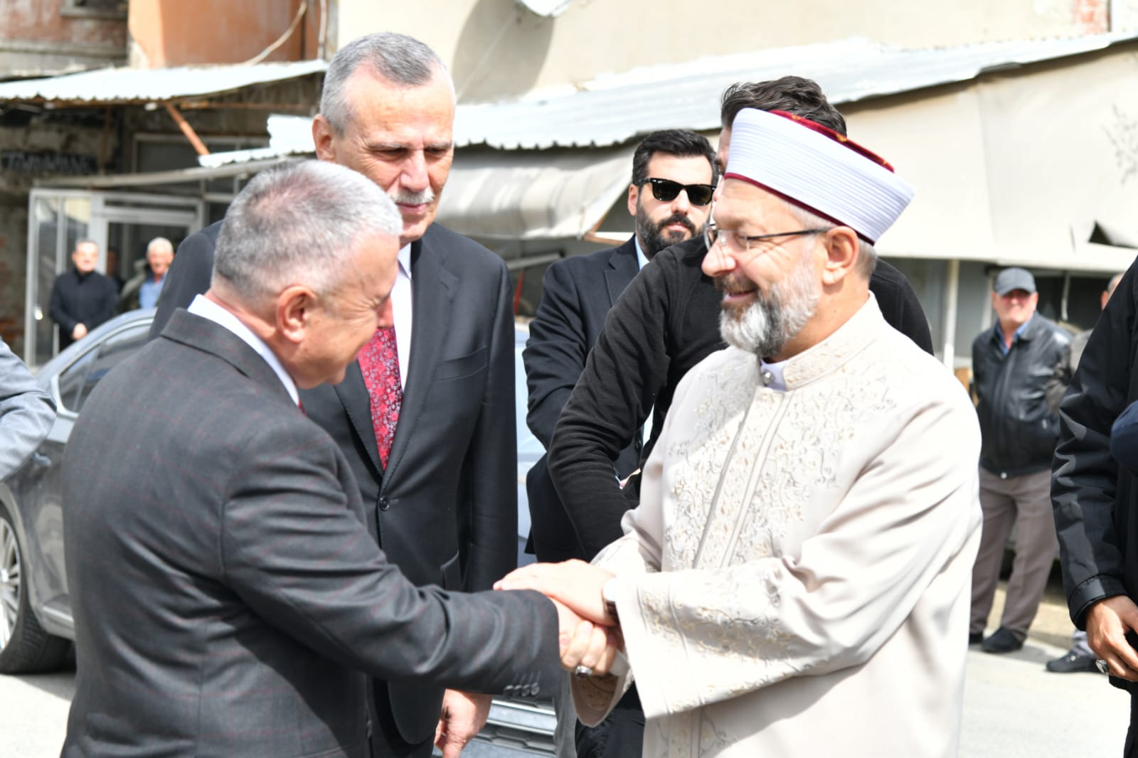 Diyanet İşleri Başkanı Erbaş Müjgan-Serkan Karagöz Cami’nin Açılışını Yaptı
