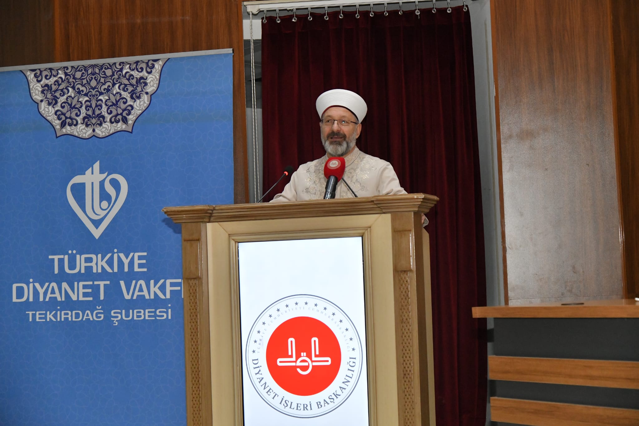 İslamın Rehberliğinde Bilgiden Bilince Programı Düzenlendi