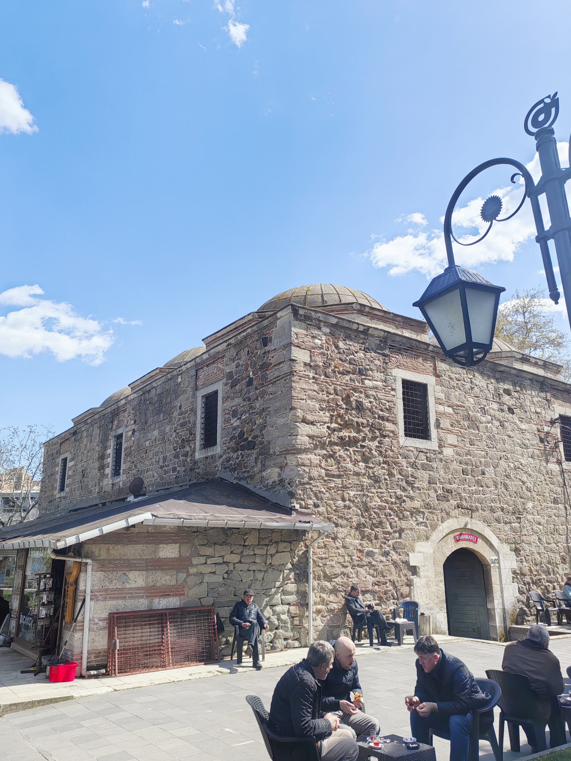 BEDESTEN BAKIM BEKLİYOR