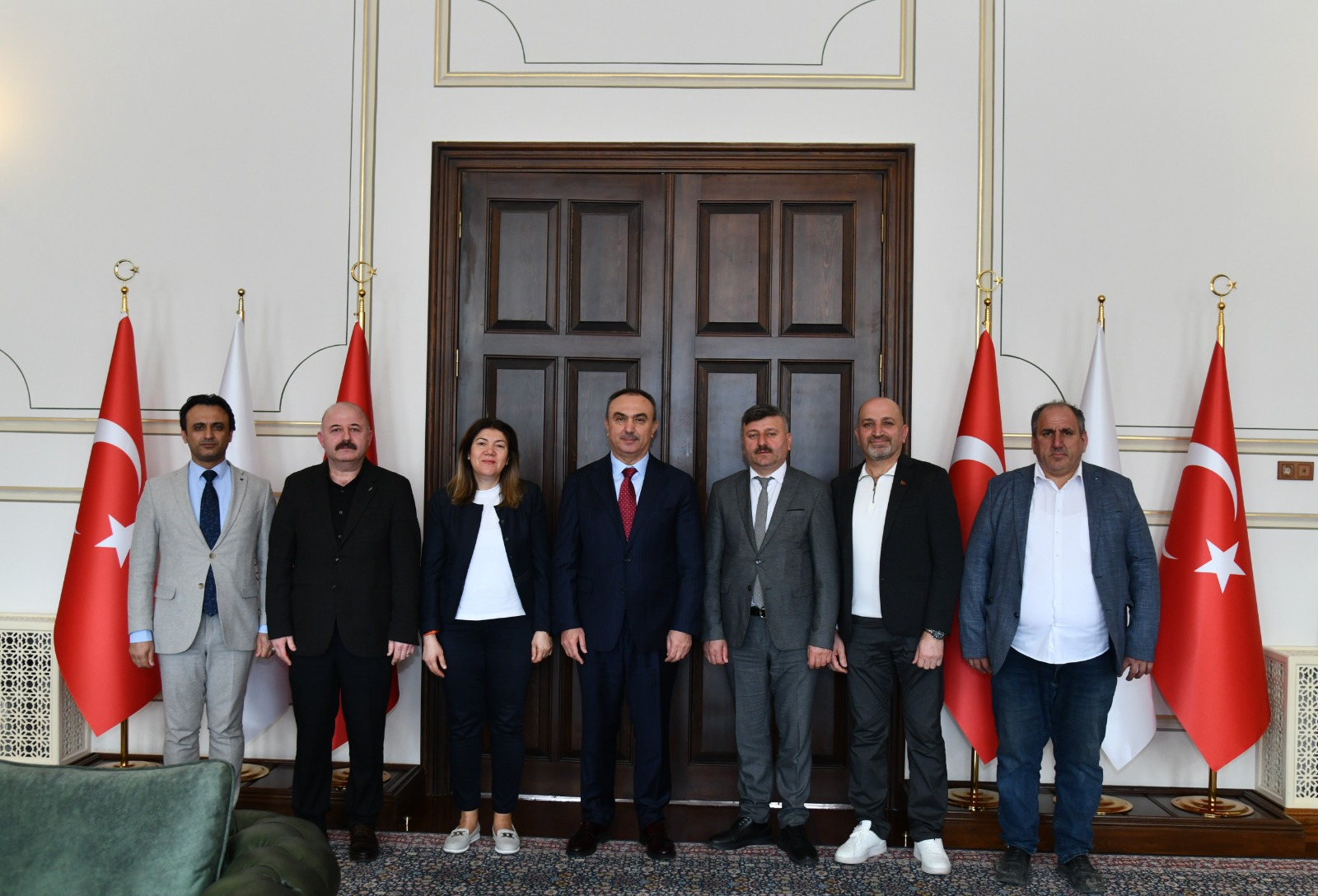 Cem Vakfı Tekirdağ Yeni Şube Müdürü Koşar Vali Soytürk’ü Ziyaret Etti