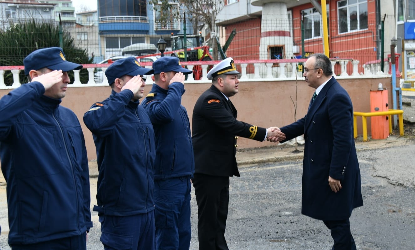 Vali Soytürk Süleymanpaşa Sahil Bot Komutanlığı Personeli ile Bayramlaştı