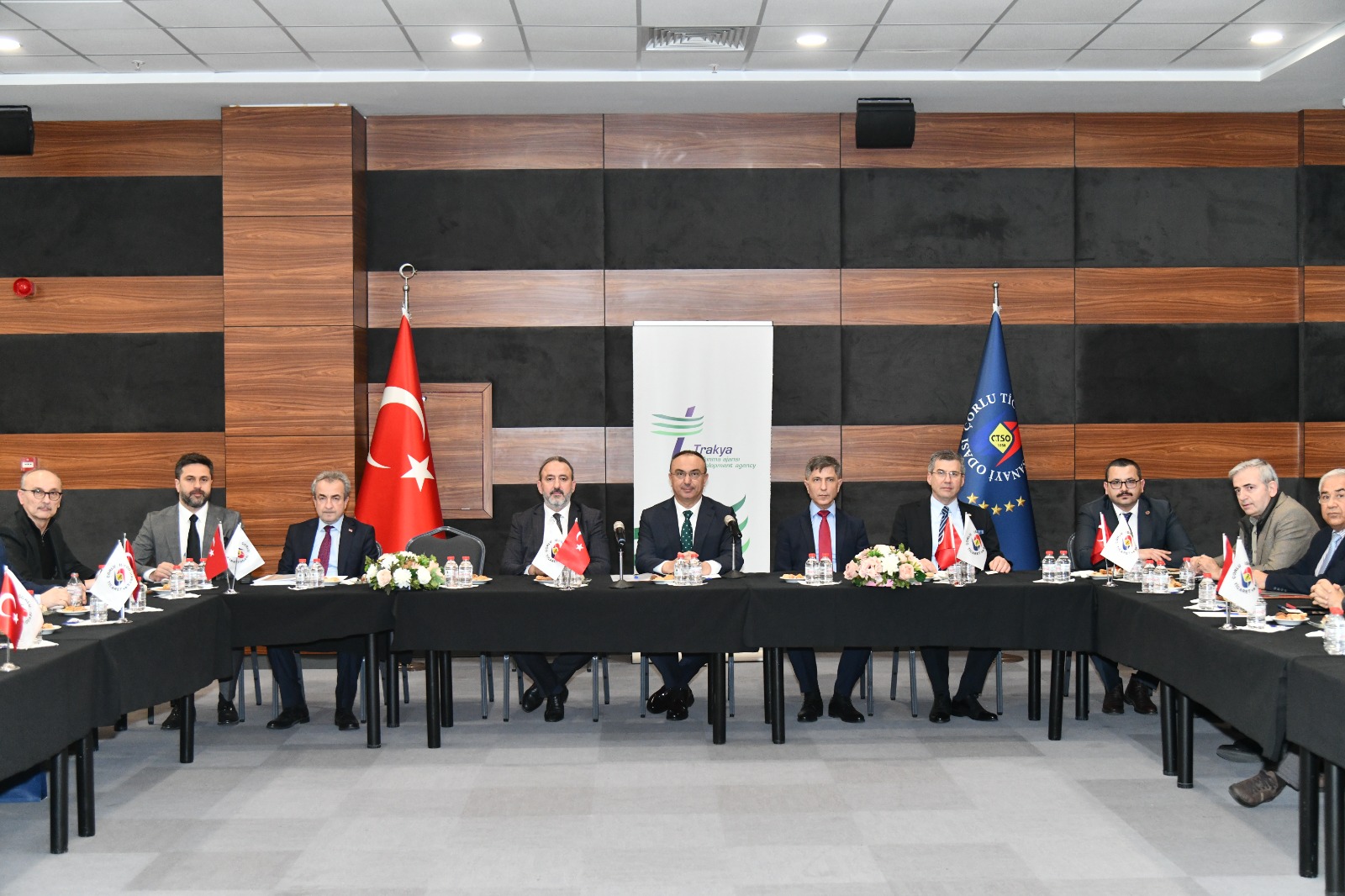 Tekstil Makinesi Sektörü Teşvik Toplantısı Yapıldı