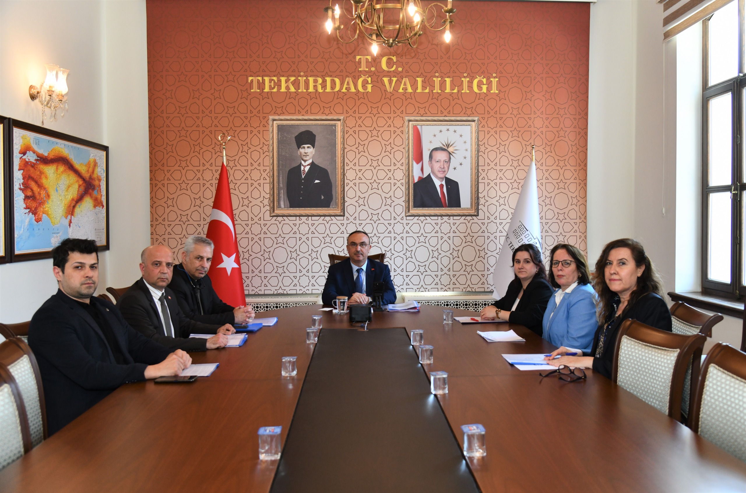 Vali Soytürk OSB Müdürleri İle Toplantı Yaptı