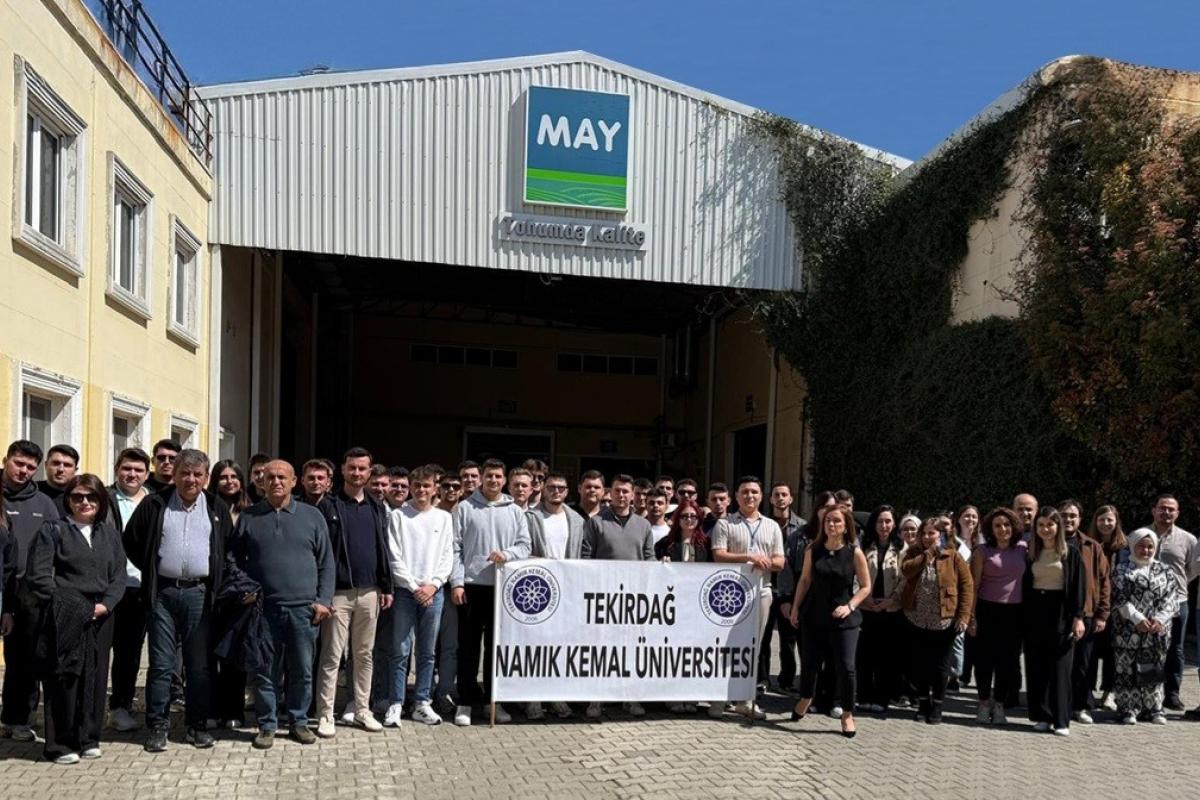 BİTKİ ISLAHI TOPLULUĞU MAY TOHUM’A TEKNİK GEZİ DÜZENLEDİ