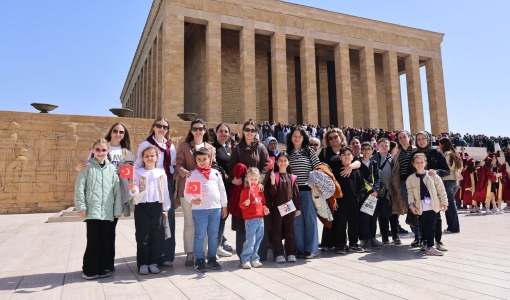 BÜYÜKŞEHİR’DEN ANNELERE “CANDAN” DESTEK: KADININ VE ÇOCUĞUN HER ANINDA YANINDA