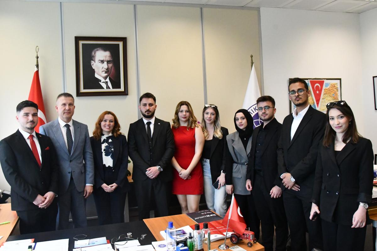 DIŞİŞLERİ BAKANLIĞI EDİRNE TEMSİLCİLİĞİNDEN TRAKYA KARİYER FUARI KAPSAMINDA ZİYARET