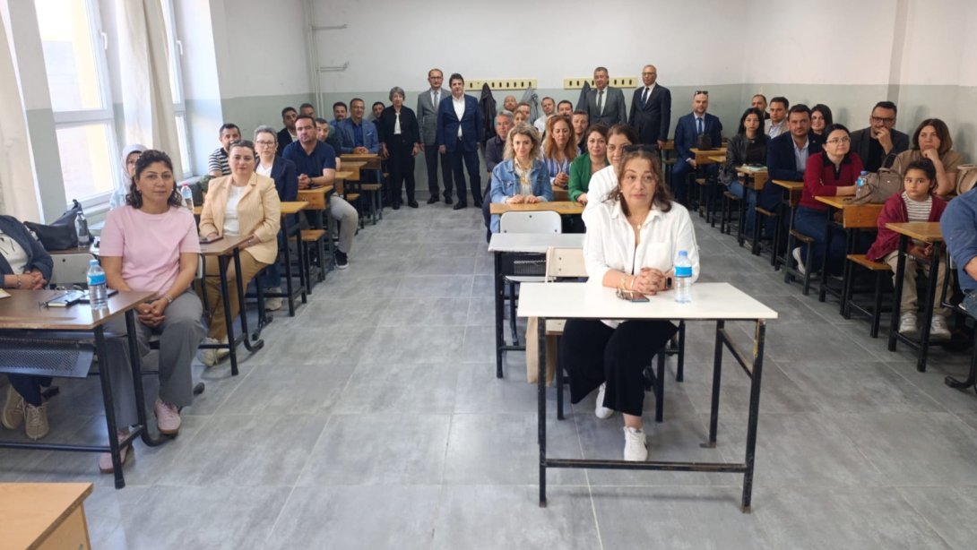 İl Millî Eğitim Müdürü Dr. Aziz Yeniyol’dan Yönetici Yetiştirme Programına Ziyaret