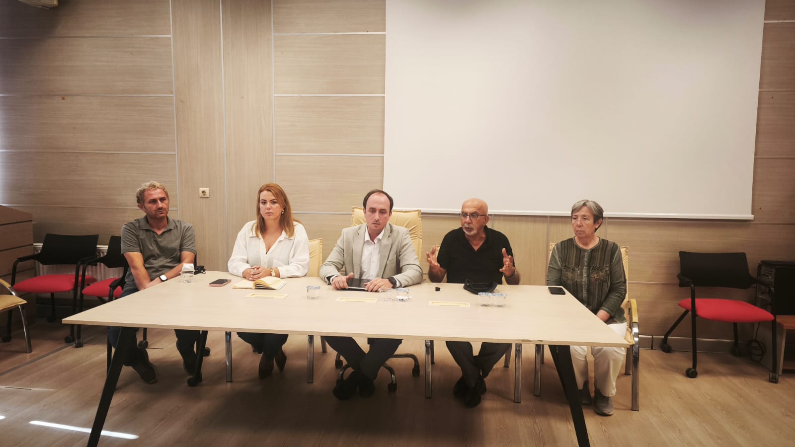 TMMOB’DAN ÇAĞRI: EMEĞİMİZE, MESLEĞİMİZE VE ÜLKEMİZE SAHİP ÇIKIYORUZ