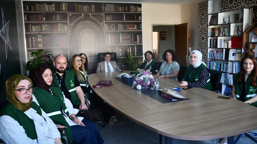 Yeşilay Tekirdağ Şubesi ve Yeşilay Kadın Komisyonundan İl Millî Eğitim Müdürü Dr. Aziz Yeniyol’a Ziyaret